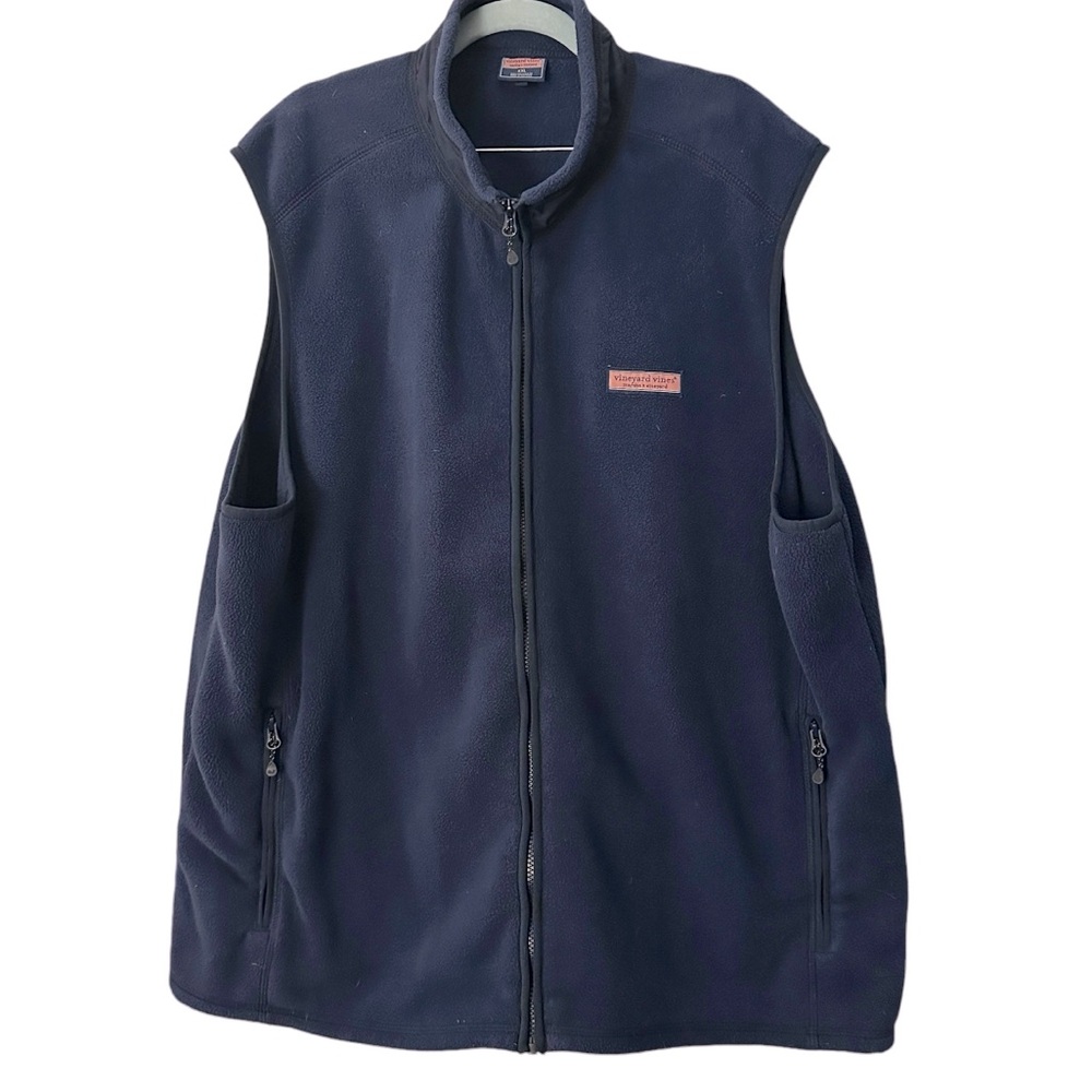 Vineyard Vines men’s full zip vest, blue with classic pink logo, size XXL.